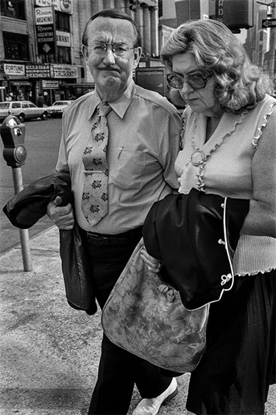 Foto Bruce Gilden New York 1978 Lost and found