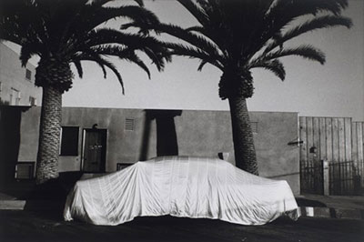foto Robert Frank auto coperta Long Beach, California (Gli Americani)