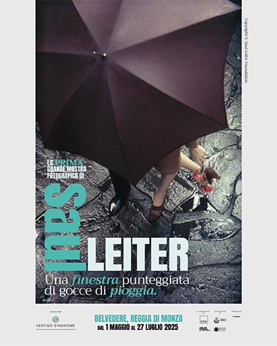mostra fotografica Saul Leiter Monza 2025 Una finestra punteggiata di gocce di pioggia